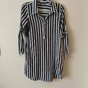 J Gee striped blue/white tied sleeve dress size M